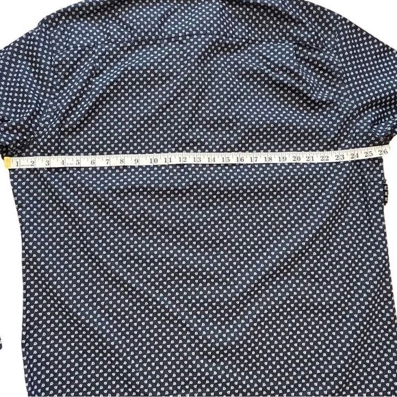 Stain Shield Never Tuck Long Sleeve Regular Fit Floral Navy Shirt - Picture 9 of 12